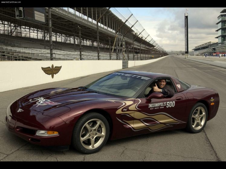 Pace car Indy 500 Corvette C5 2002.jpg