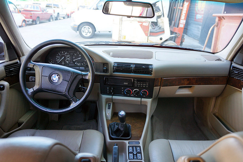1995-BMW-540i-Touring F.jpg