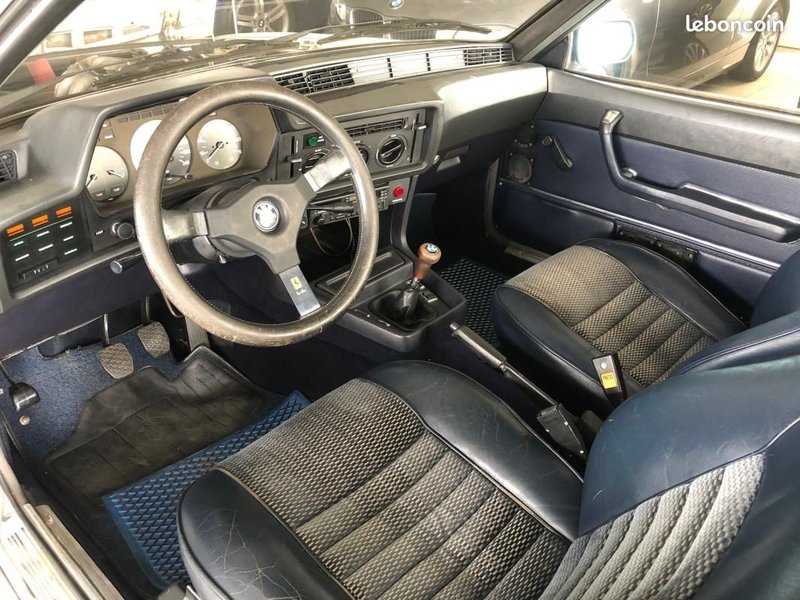 630 CS 1976 MOTEUR E9 E.jpg